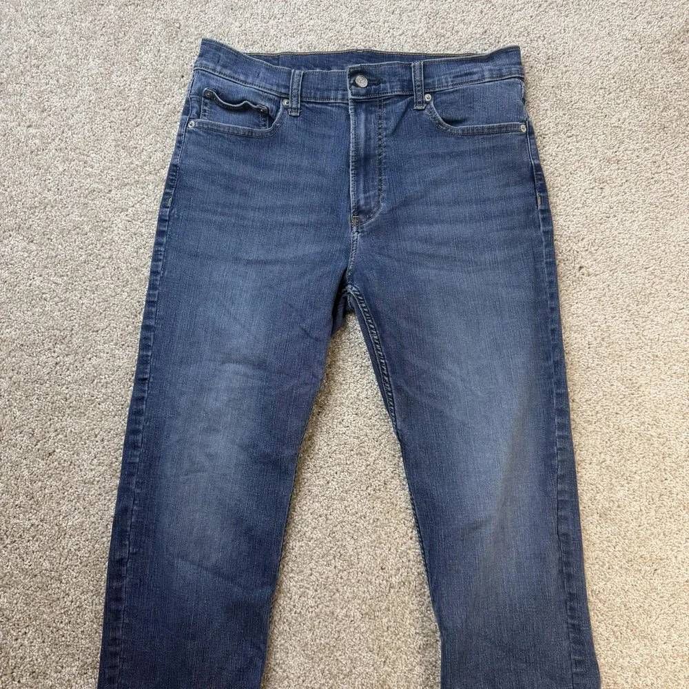 Calvin Klein Jeans Mens 33x28 Medium Wash Blue Denim Regular Straight Stretch